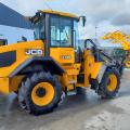 JCB 413