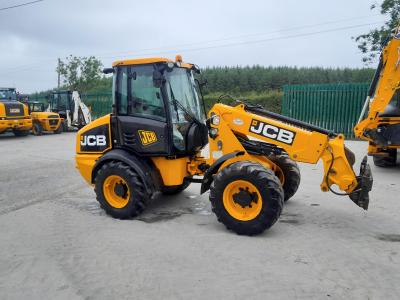 JCB TM220