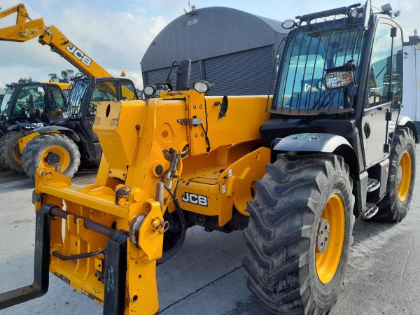 JCB 560-80