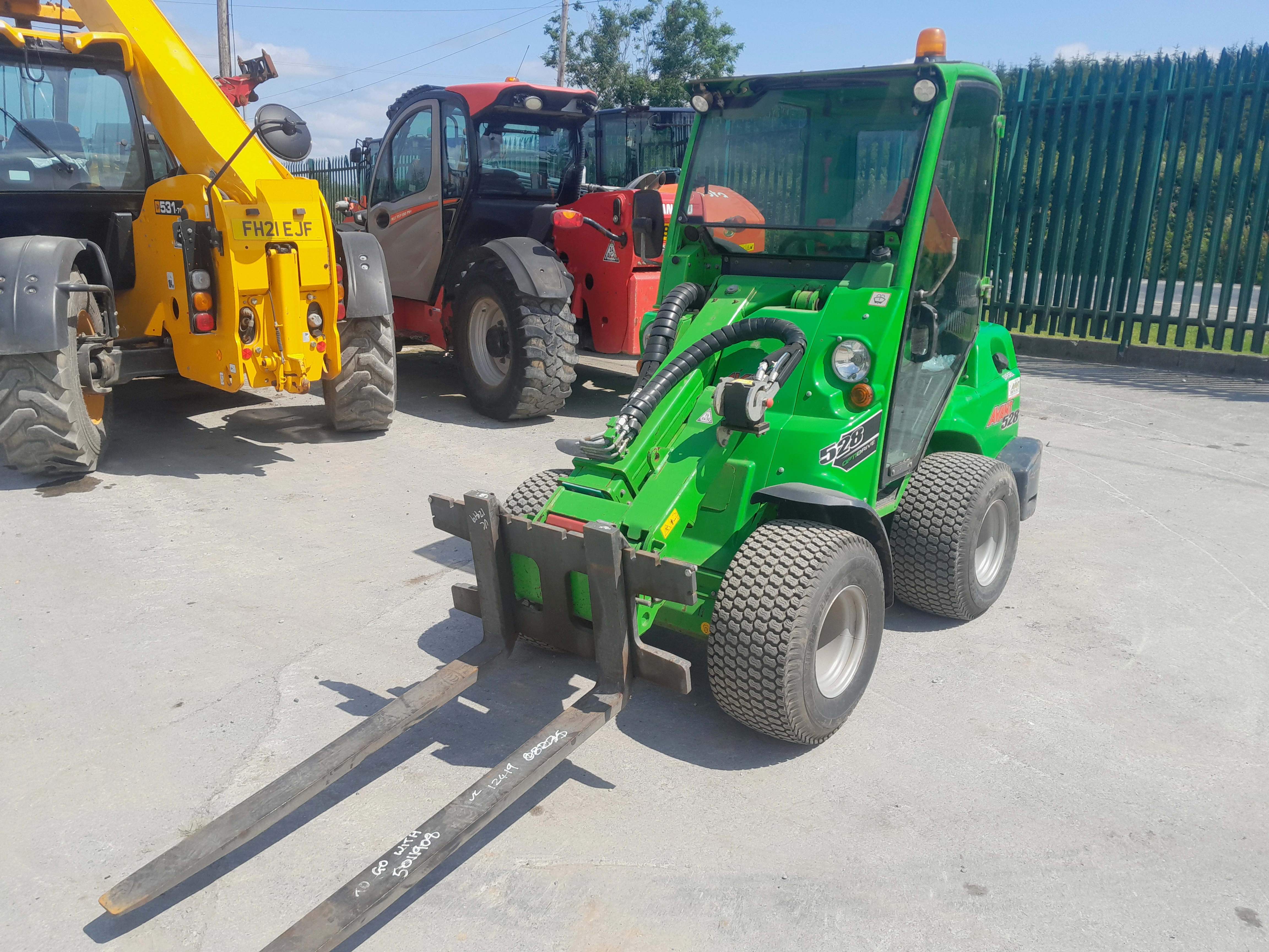 Avant M 528E 2019 (18218)