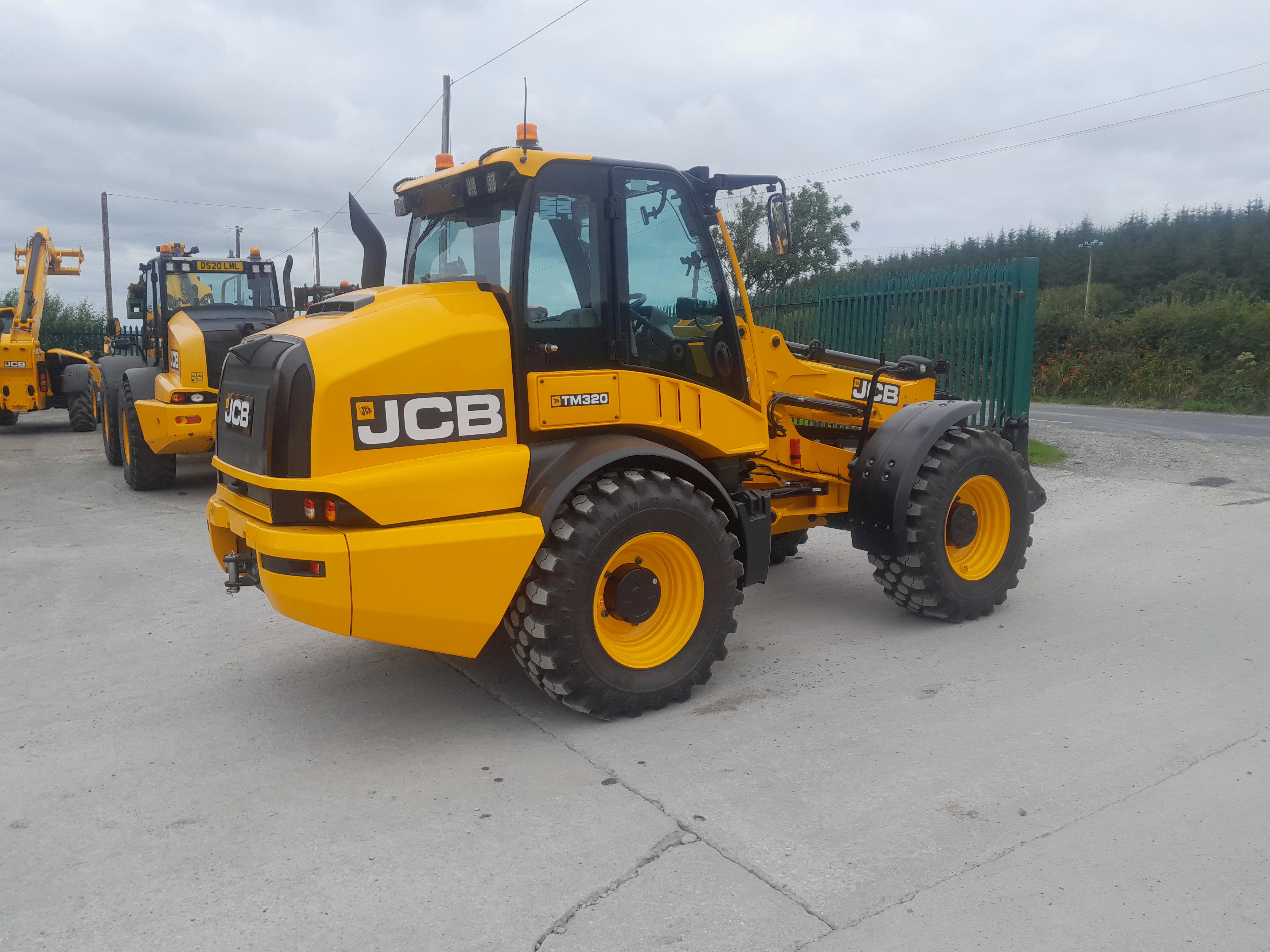 JCB TM320 2026 (18002)