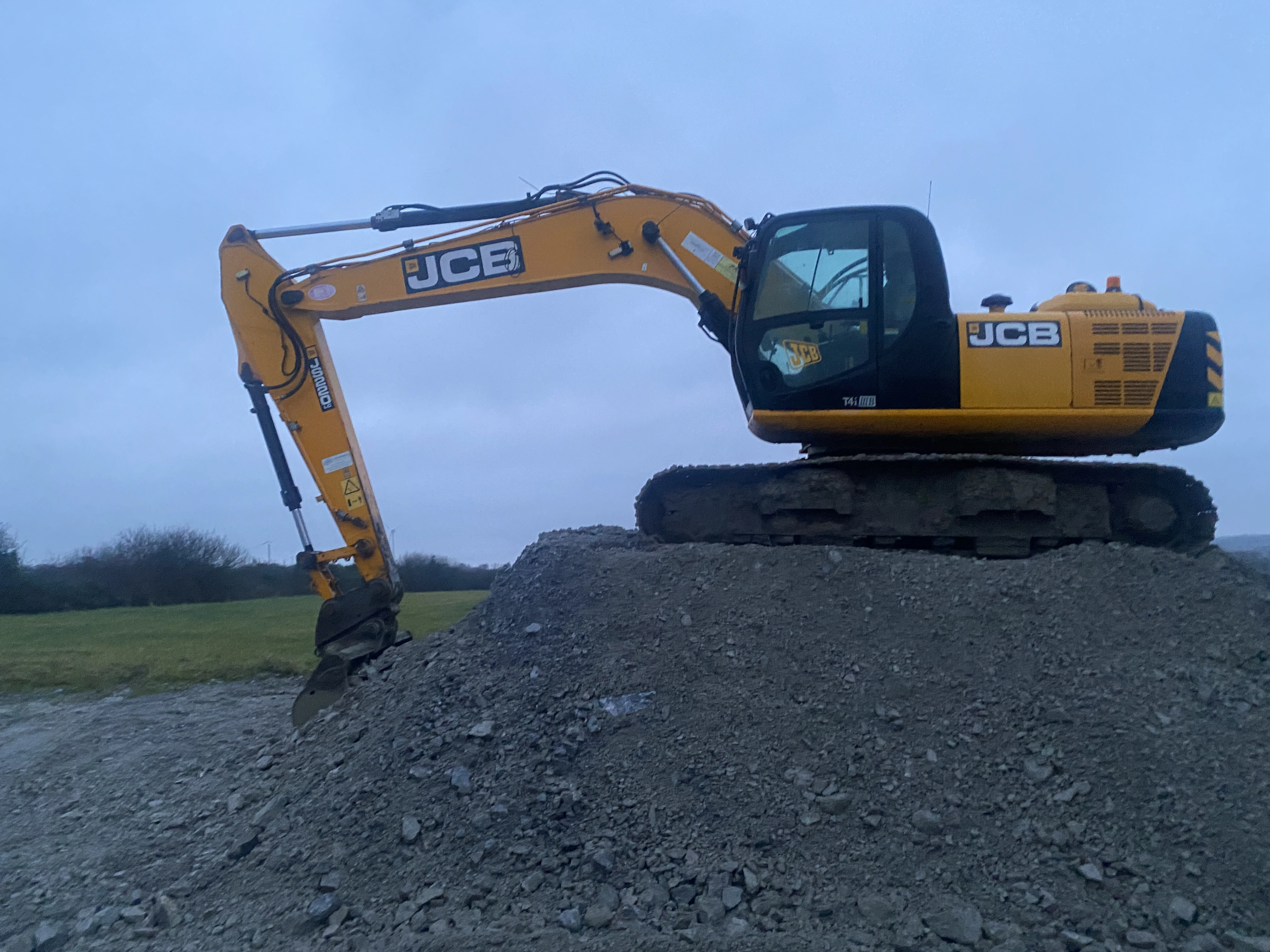 JCB 220 LC 2016 (18078)