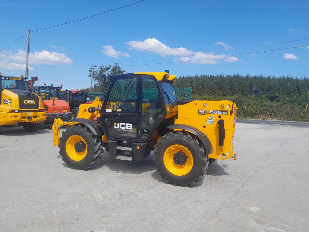 JCB 535-95 2022 (18077)